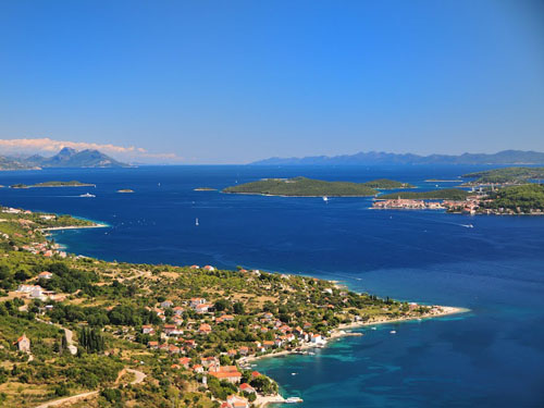 Viganj liegt in der Nähe der Stadt Korcula und der Insel Mljet